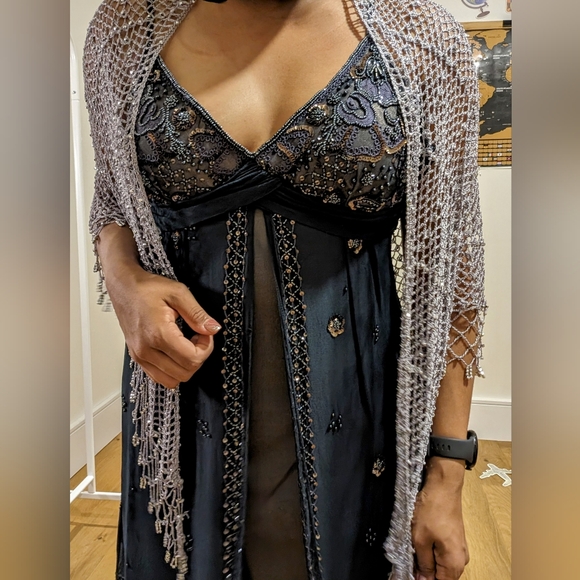 Adrianna Papell silk dress size 2P - Picture 3 of 5